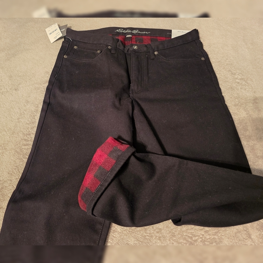 Eddie Bauer Men's Flannel-Lined Flex Jeans - Straight Fit - Picture 2 of 4